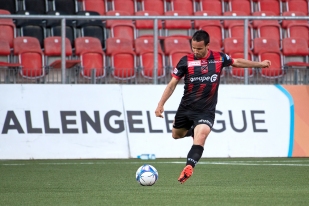 Raphaël Nuzzolo a inscrit un doublé pour sa 31e rencontre de la saison avec Neuchâtel Xamax FCS. © Oreste Di Cristino / leMultimedia.info