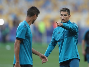 KIEV, UKRAINE - MAY 25: Cristiano Ronaldo points during the Real Madrid Training Session during the UEFA Champions League final between Real Madrid and Liverpool on May 25, 2018 in Kiev, Ukraine. (Photo by Christopher Lee - UEFA/UEFA via Getty Images) *** Local Caption *** Cristiano Ronaldo